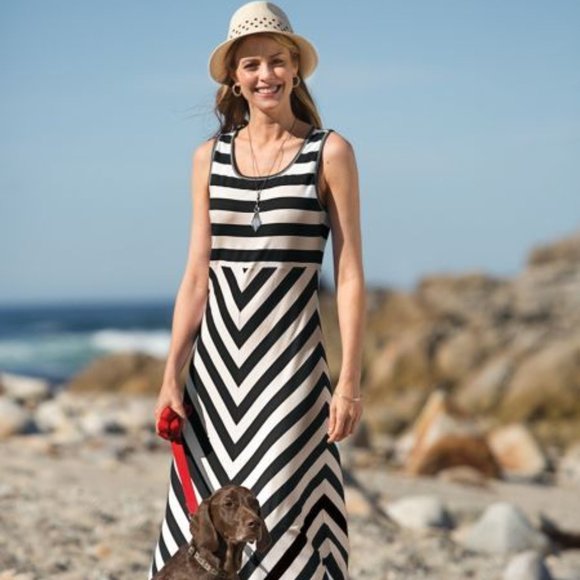 sahalie Dresses & Skirts - Sahalie - Black/White Maxi Dress